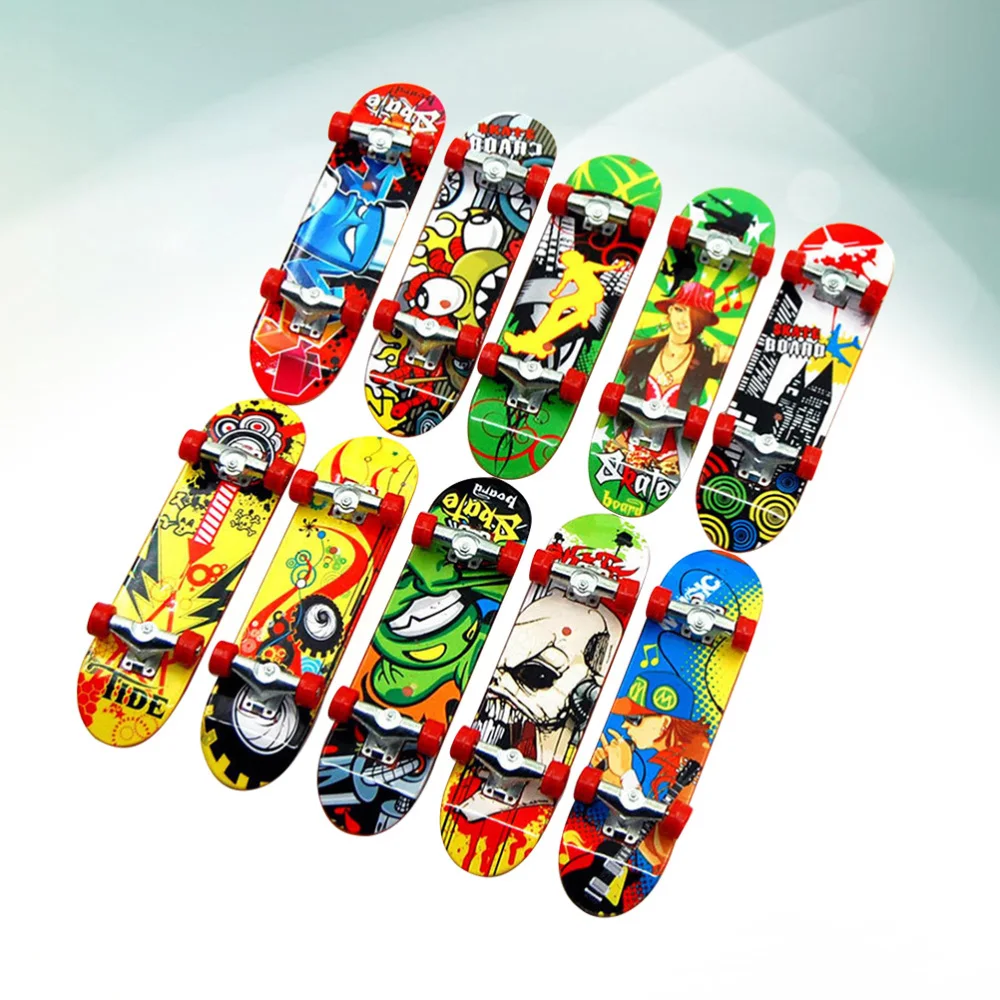 

24pcs Mini Skateboard Deck Truck Finger Board Park Boy Kid Children Gift (Random Color)