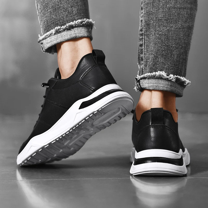 2021 New Brand Men Tennis Shoes Breathable Sport Shoes Lace Up Outdoor Sneakers Men Flat Walking Shoes Trainers Tenis Masculino