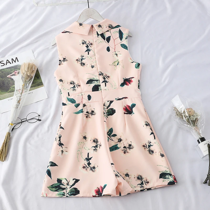 Женский комбинезон с цветочным принтом HELIAR праздничный без рукавов поясом