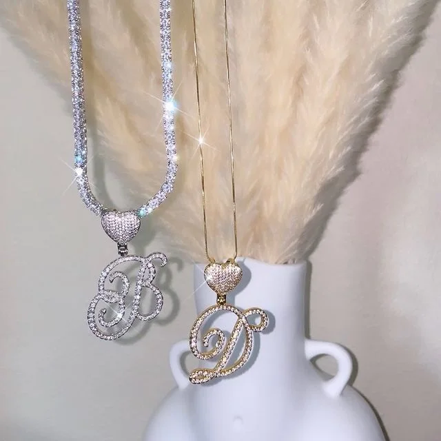 Цепочка Cursive с изображением травы письма инициала микро-закрепка 5А фианиты