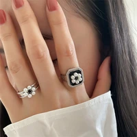 new high quality flower imitation pearl ring fashion retro elegant opening index finger ring womens jewelry gift accessories