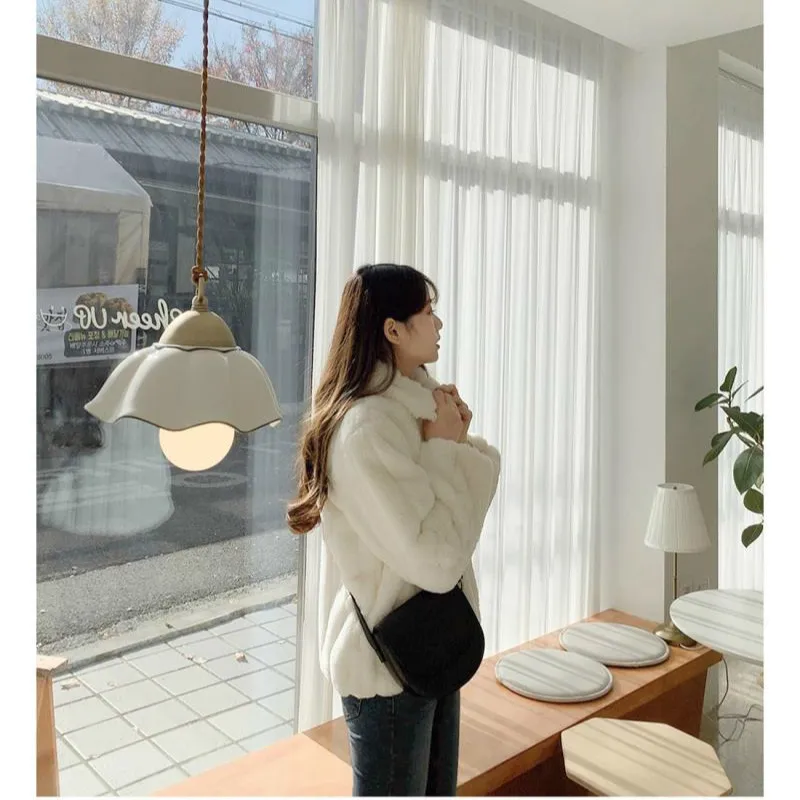 

Women's rabbit fur coat 2020 winter warm White comfortable faux fur Jacket long sleeve oversize Artificial fur Overcoat female