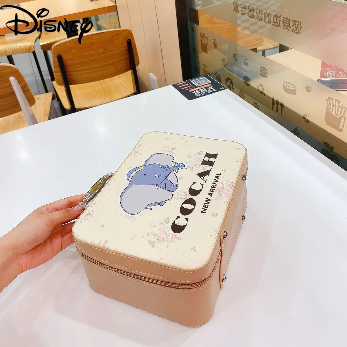 

Disney Fashion Ladies Summer New 2021 Cartoon Anime Printing Cosmetic Bag Simple Casual Wild Large-capacity Travel Storage Box