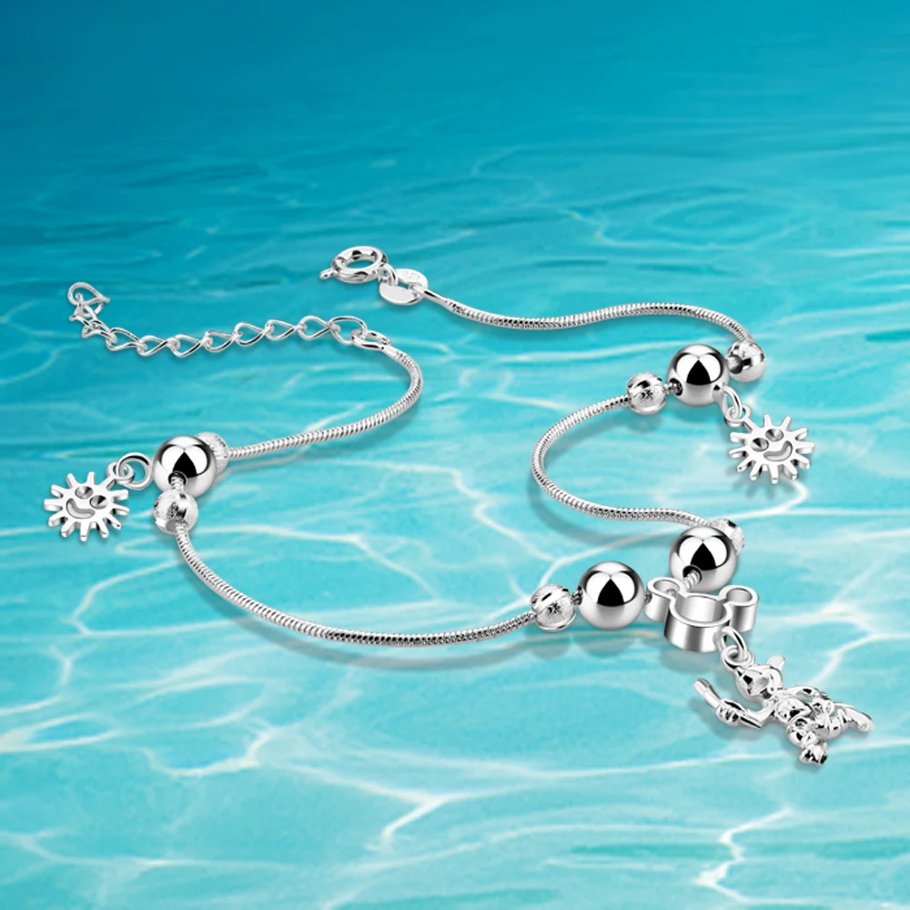 Милый маленький ножной браслет Микки. Женский серебристый с украшением в виде