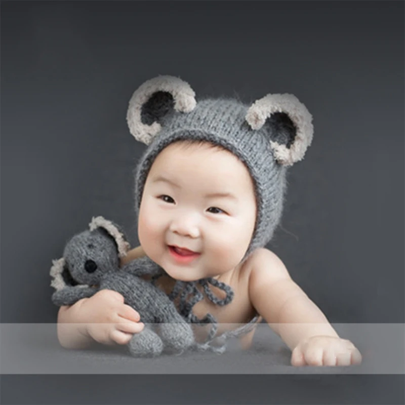 

2 Pcs Newborn Infant Knitted Beanie Hat with Stuffed Animal Koala Doll Toy Set Baby Bonnet Cap Clothes Costume Photography Props