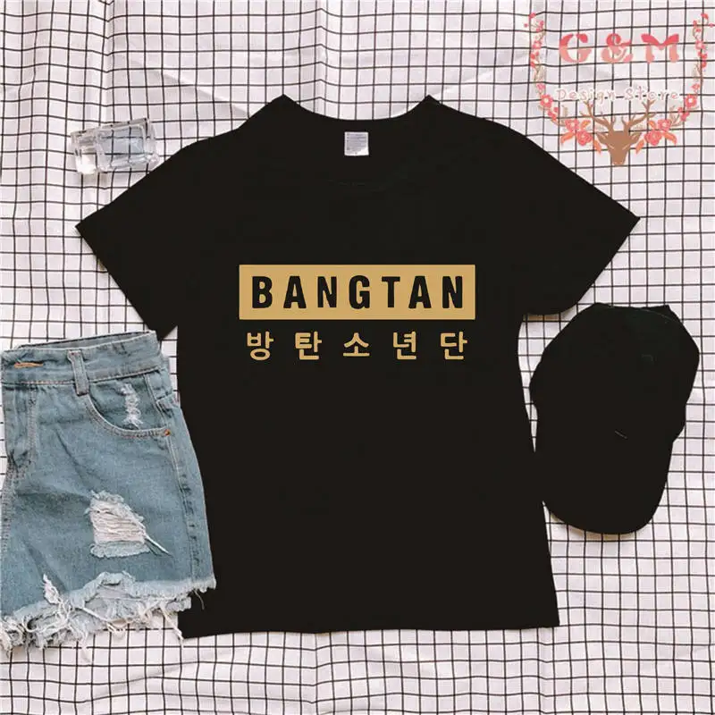 В стиле группы Bangtan Boys 방letter Letter Письмо печати Харадзюку Kpop корейский стиль Женская футболка мода короткий рукав хлопок женские летние топы - Цвет: black t gold
