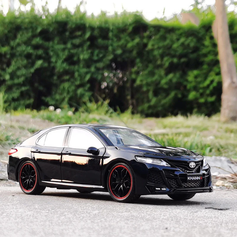 Модель автомобиля TOYOTA Camry литый под давлением в масштабе 1:24 металлическая со