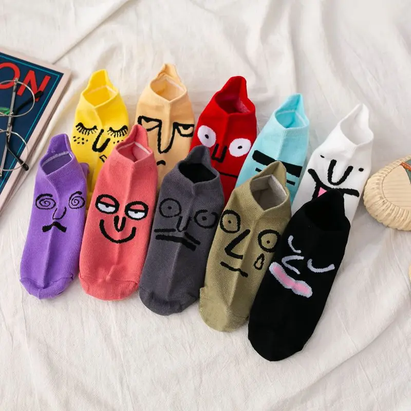 Подойдет практически под любую одежду забавных носков Для женщин забавные