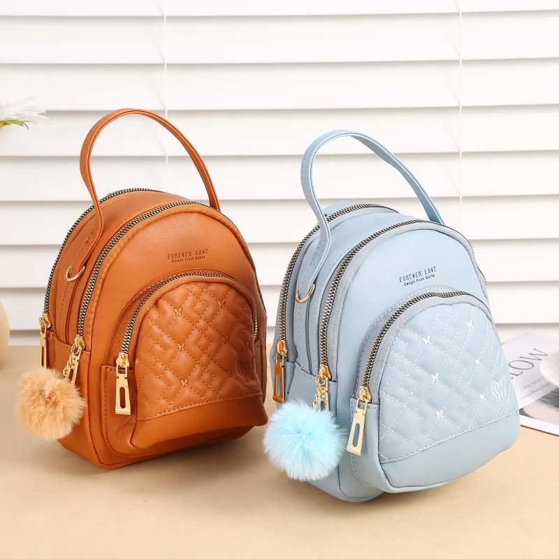 

Модный рюкзак в колледжском стиле для женщин, прекрасная пушистая женская сумка с помпоном, трехслойный вместительный Повседневный женски...