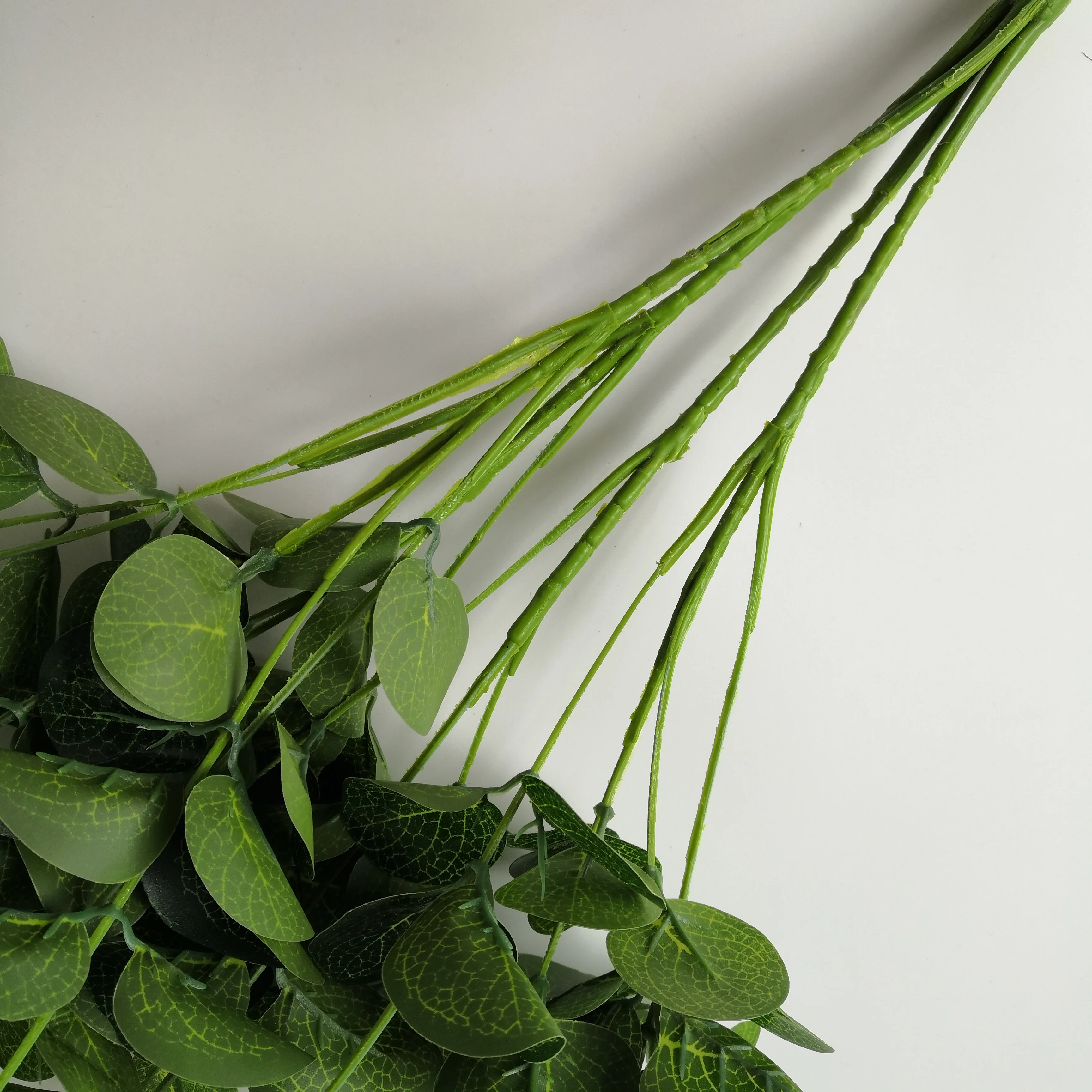 Искусственный эвкалипт украшения для домашней свадебной вечеринки зеленые