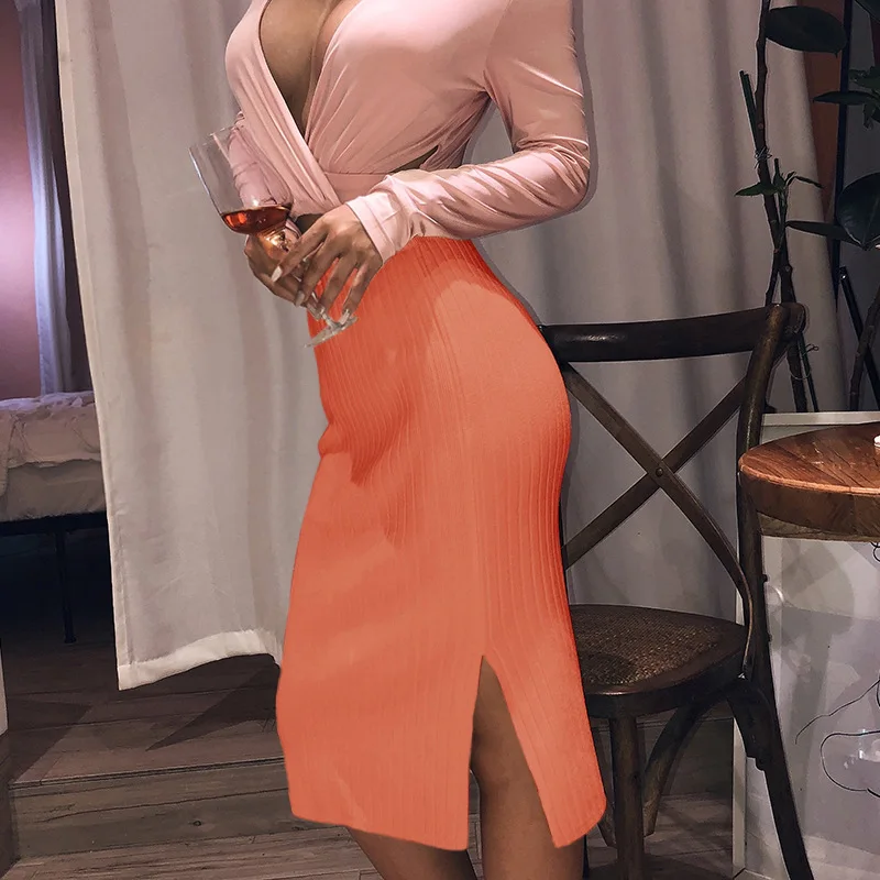 Сексуальная однотонная трикотажная облегающая юбка с разрезом сбоку