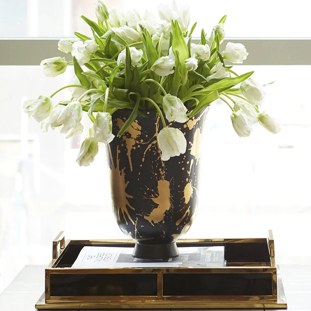

Modern Luxury Ceramic Vase Flower Arrangement Dried Flower Decoration Black Gold Vase Living Room Decoration Flower Vase Home