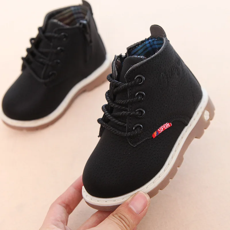 Зимние Модные кожаные ботинки для девочек и мальчиков теплые Мартенс