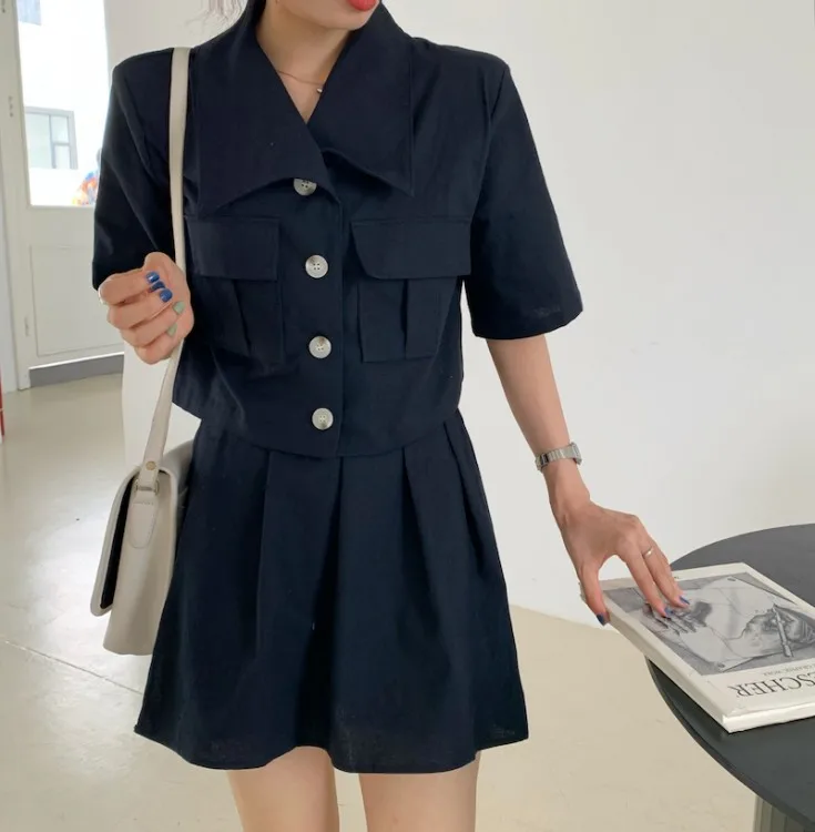 

Korea Style Women Skirt Two Piece Set Summer New Cotton Linen Short Sleeve Chic Tops + High Waist Pleated Mini Skirt Outfits