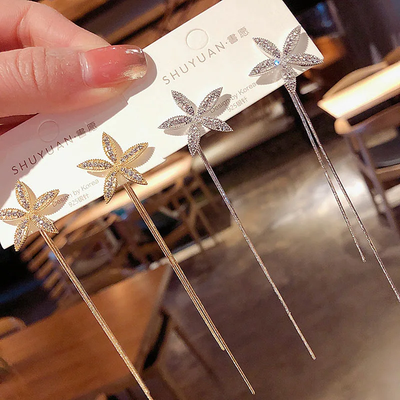 

RUIYI S925 silver needle diamond five petal flower earrings (E0448)