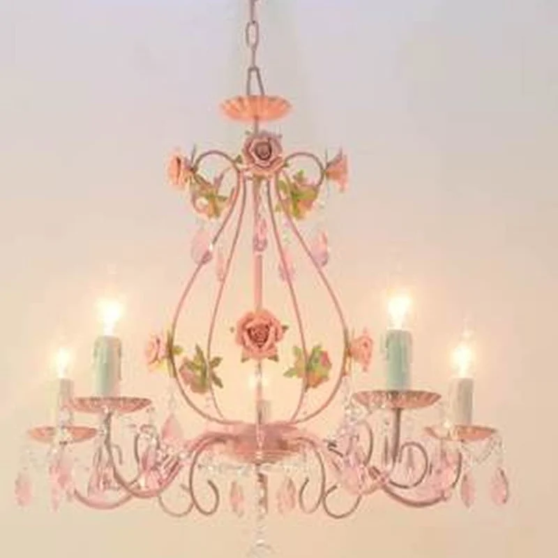 Люстра с розовыми цветами для свадьбы хрустальная люстра розами украшения