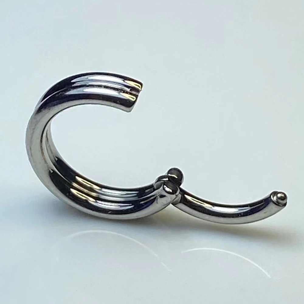 

G23 Titanium Hinged Clicker Ear Cartilage Tragus Helix Lip Septum Piercing Daith Hoop Nose Rings Segment Jewelry Earrings