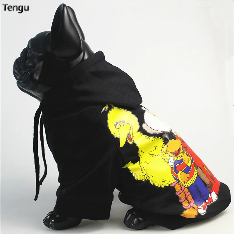 Толстовка с рисунком французского бульдога в черном мультяшном стиле подходит