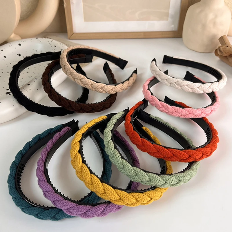 

Temperament Twist Braid Headband For Ladies Sweet Small Fresh Thin Hair Hoop Women's Hair Accessories Wool Knitted Hair Hoop