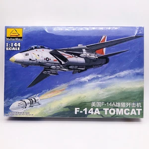 Модель самолета американской военной сборки TOMCAT Fighter 1: 144