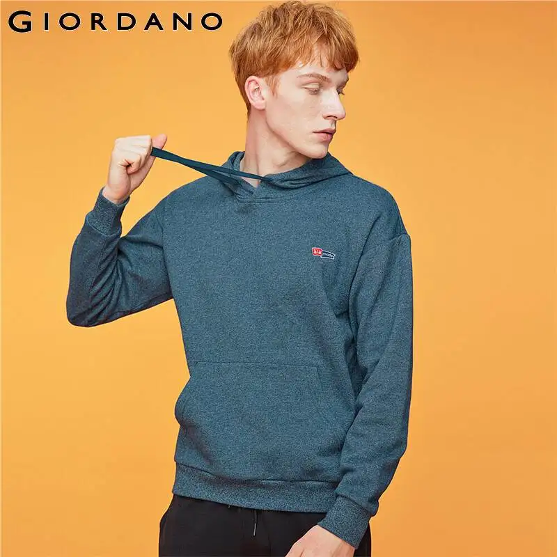Giordano мужской свитшот кенгуру с капюшоном и небольшим печатным лого на передней