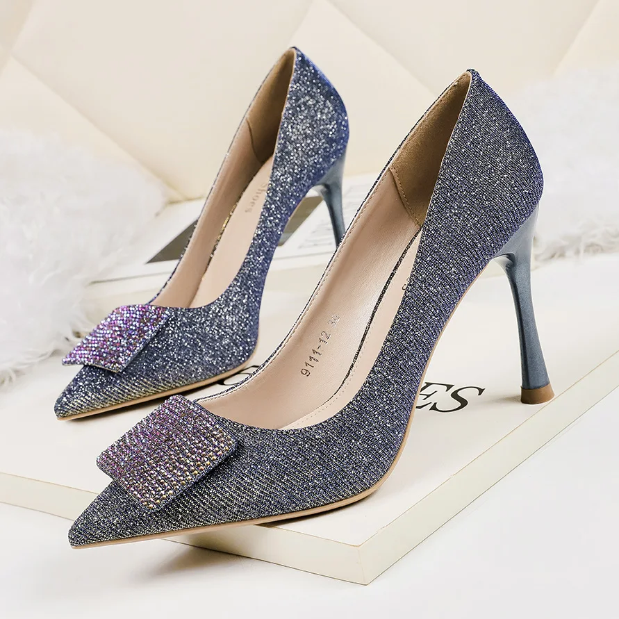 Женские туфли-лодочки на высоком каблуке 9 см серебристые вечерние туфли шпильке