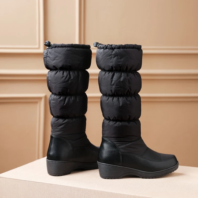 REAVE CAT/Большие размеры 35-44, новинка г. Модные женские ботинки теплые зимние ботинки на пуху зимние сапоги до середины икры на толстом меху Размеры 35-44, whit