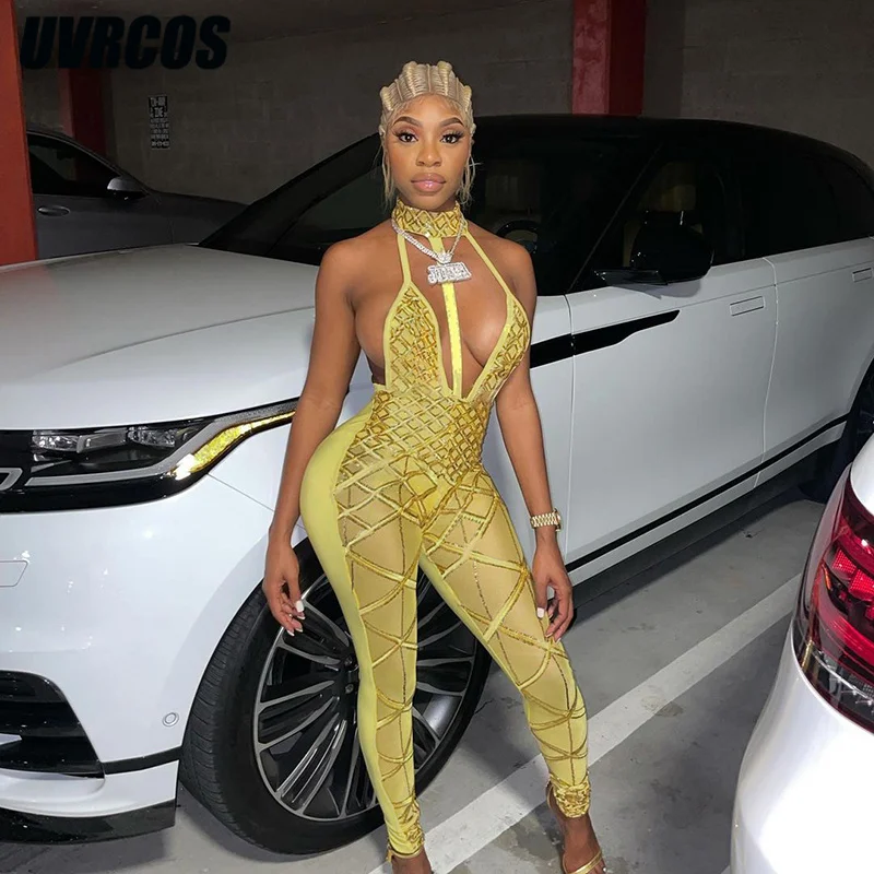 

Боди женское летнее с высоким воротником и глубоким V-образным вырезом