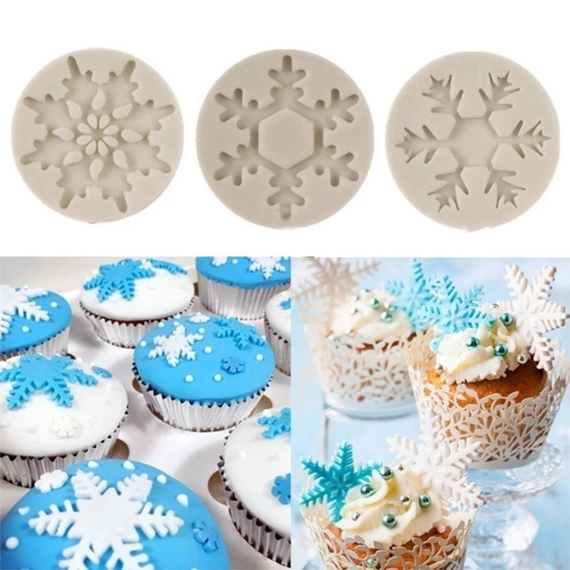 

Handmade Christmas Snowflake Cookies Biscuit Silicone Mold Fondant Sugar Craft Plunger Cake Cupcake Decorating Baking Tool,1Set