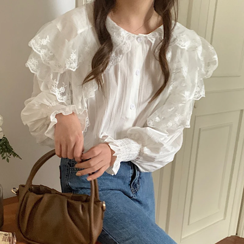 

Lace Long Sleeved Korean Autumn Elegant Fashion Blouses And Tops Women'S Shirt Clothing 2021 Female Vintage