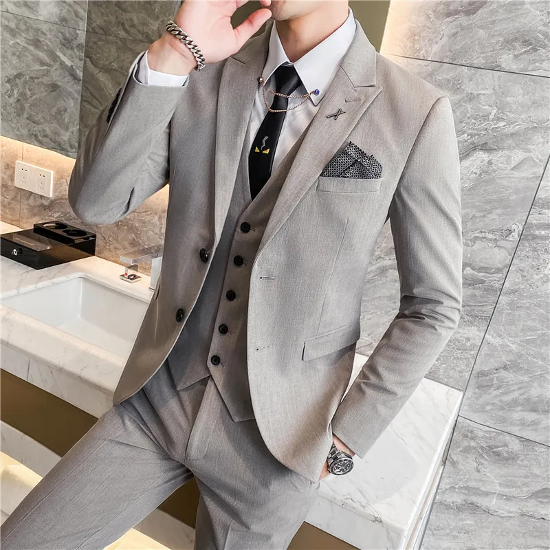

Autumn and winter 2021 new fashion men's handsome suit Korean slim fashion solid color wedding bridegroom best man three piece
