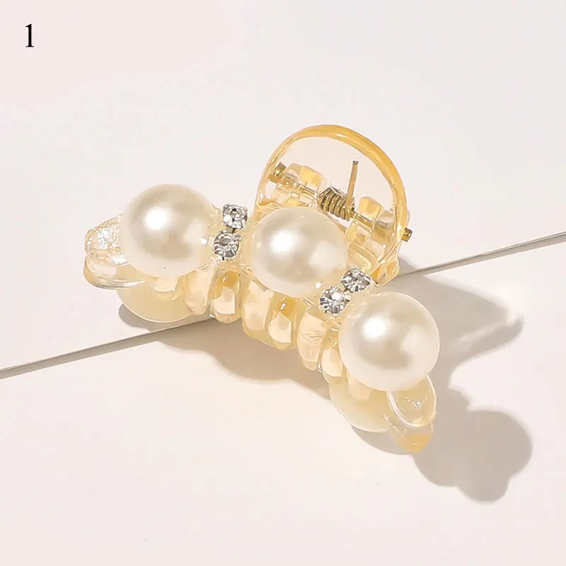 Заколка для волос с искусственным жемчугом в форме сердца| |