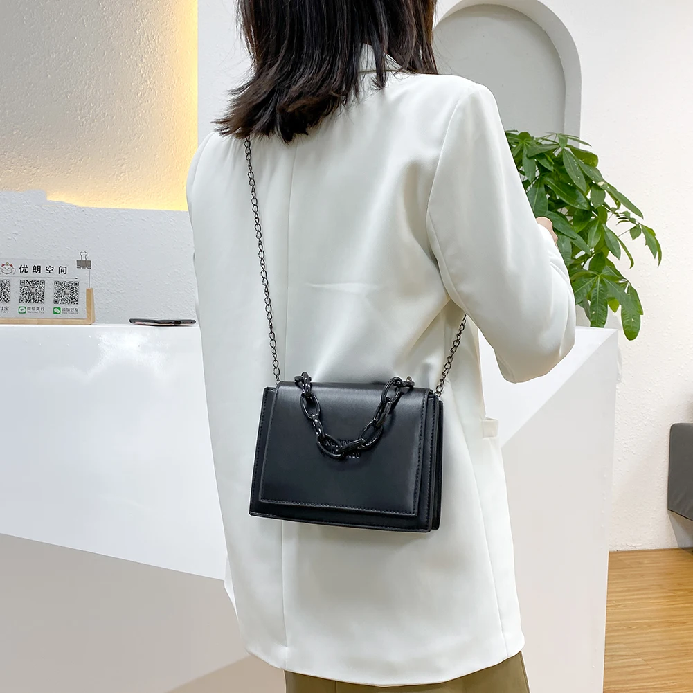 

Women Solid Color Chain Handbags Small Flap Crossbody Bags Female PU Leather Vintage Square Shoulder Bag
