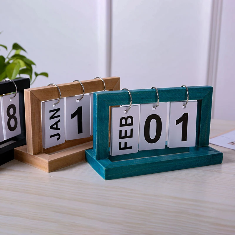 

Деревянный перекидной календарь, настольный винтажный декор для домашнего стола, поворотный календарь, деревянные украшения, реквизит для ...