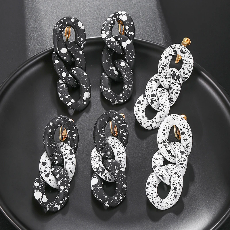 

Black and White Statement Clip on Earrings for Women Boho Brincos Geometric Dangle Non Pierced Earings Fashion Unusual Ear Clips