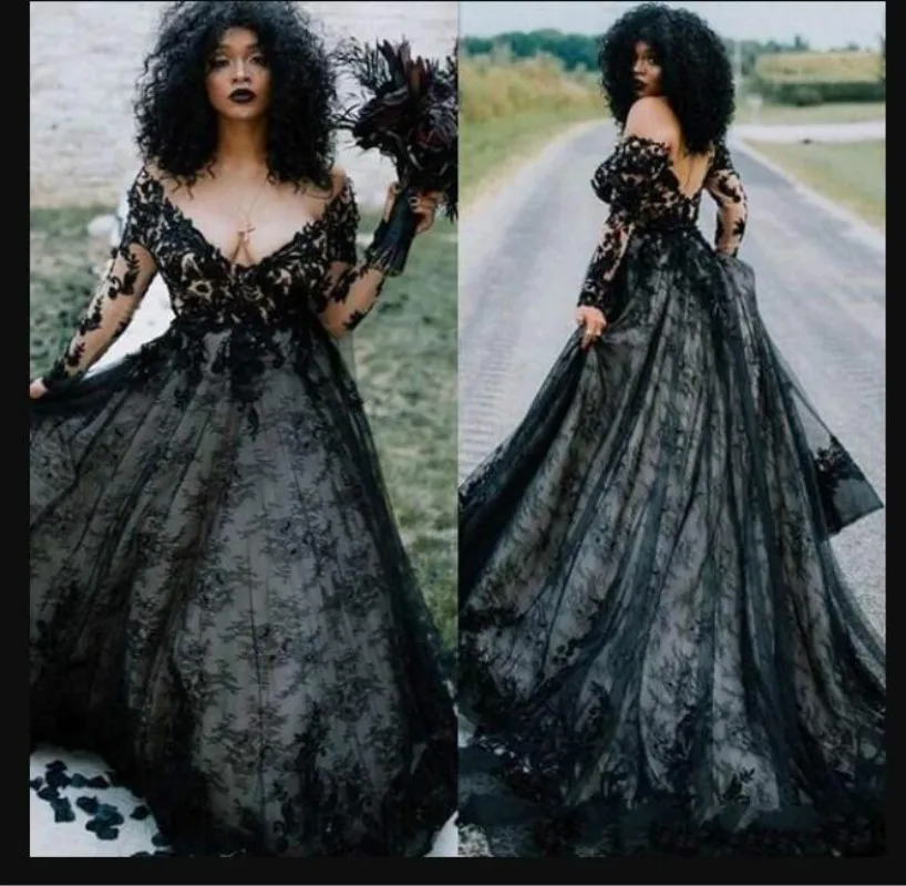 

2020 Plus grÃ¶ÃŸe Goth Land Schwarz Hochzeit Kleider Sexy V-ausschnitt Langarm Sweep Zug Brautkleider Applique EINE Linie hochzeit