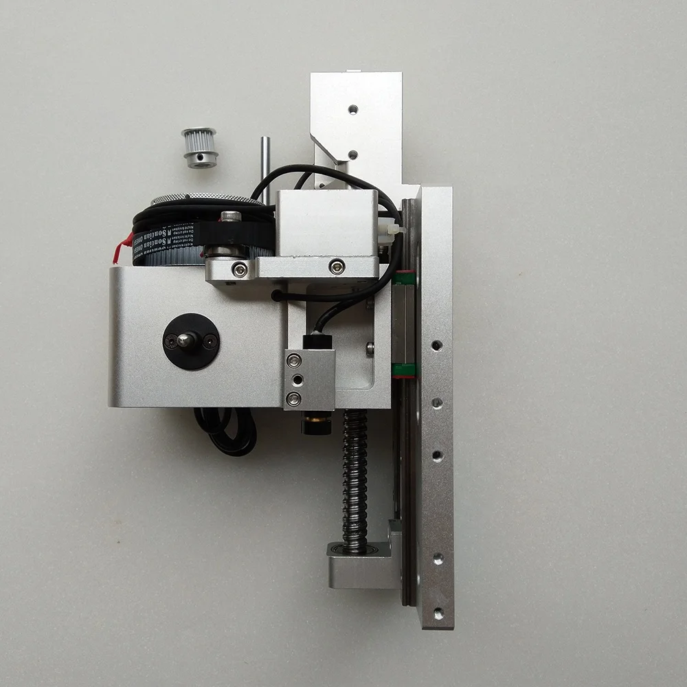 

CNC tool holder for oscilating knife cutting machine
