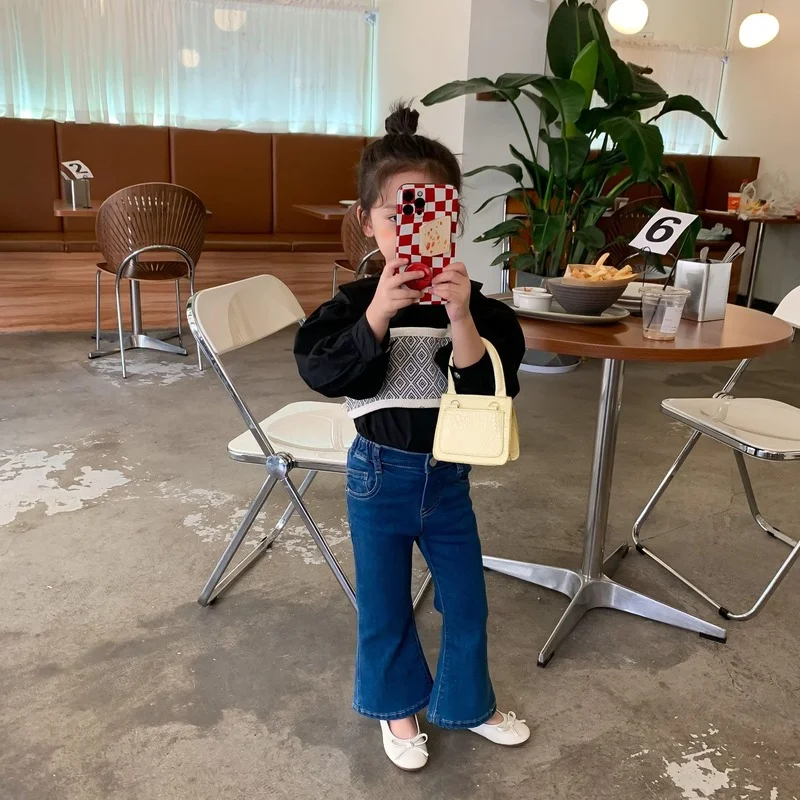 

Новинка осени 2021, детская одежда, черная рубашка с пышными рукавами и длинным рукавом для девочек + жилет на бретельках, комплект из двух пре...