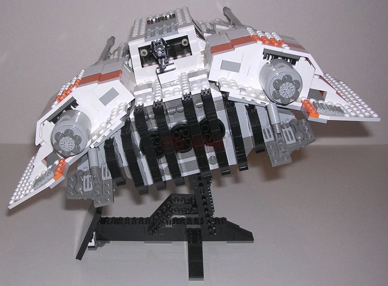 LP 05084 2017 Star Wars UCS Rebel Snowspeeder Model Building Kits Blocks Bricks legaoings Toys For Children Clone 10129 | Игрушки и