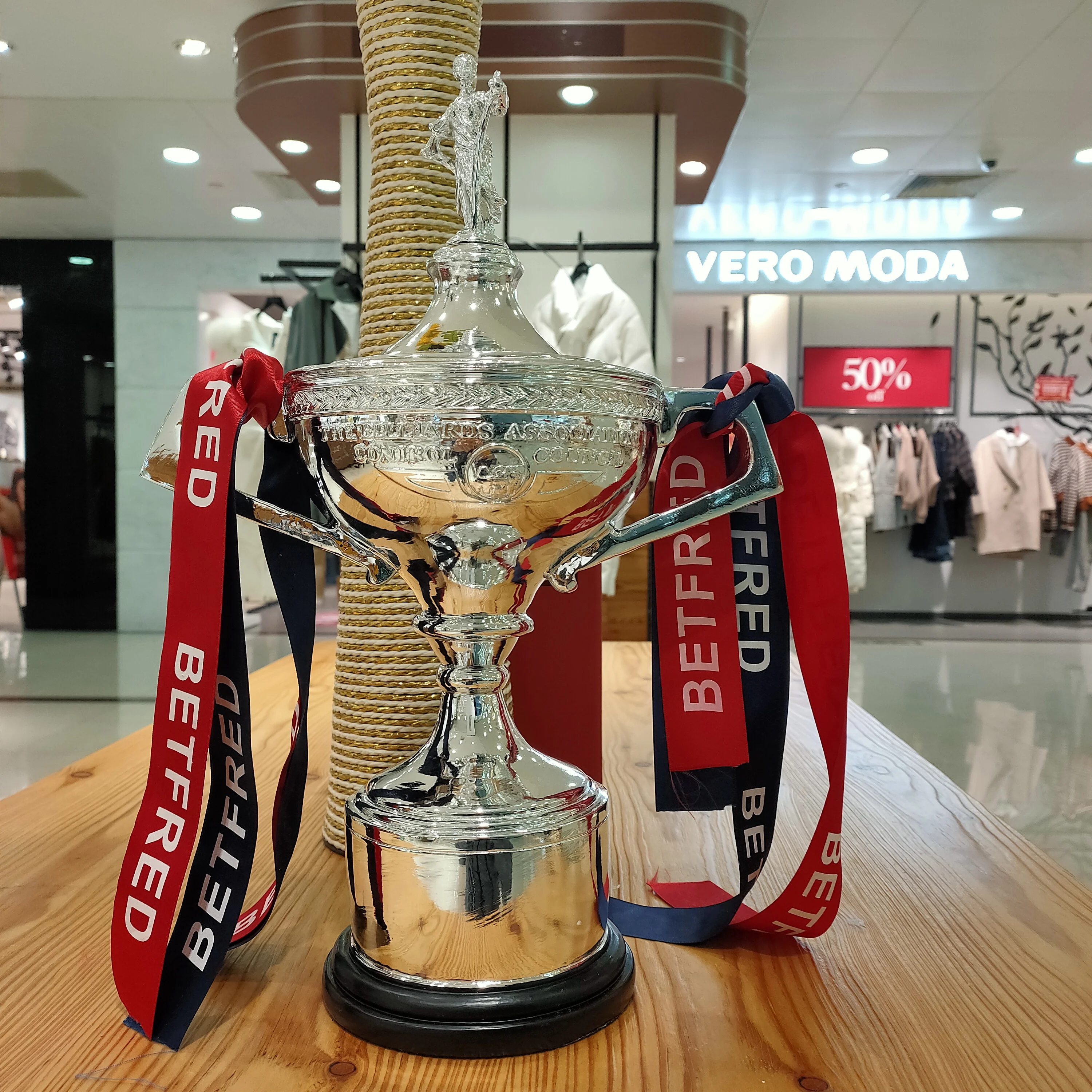 

Snooker World championship trophy Nice Gift for Snooker Souvenirs Award