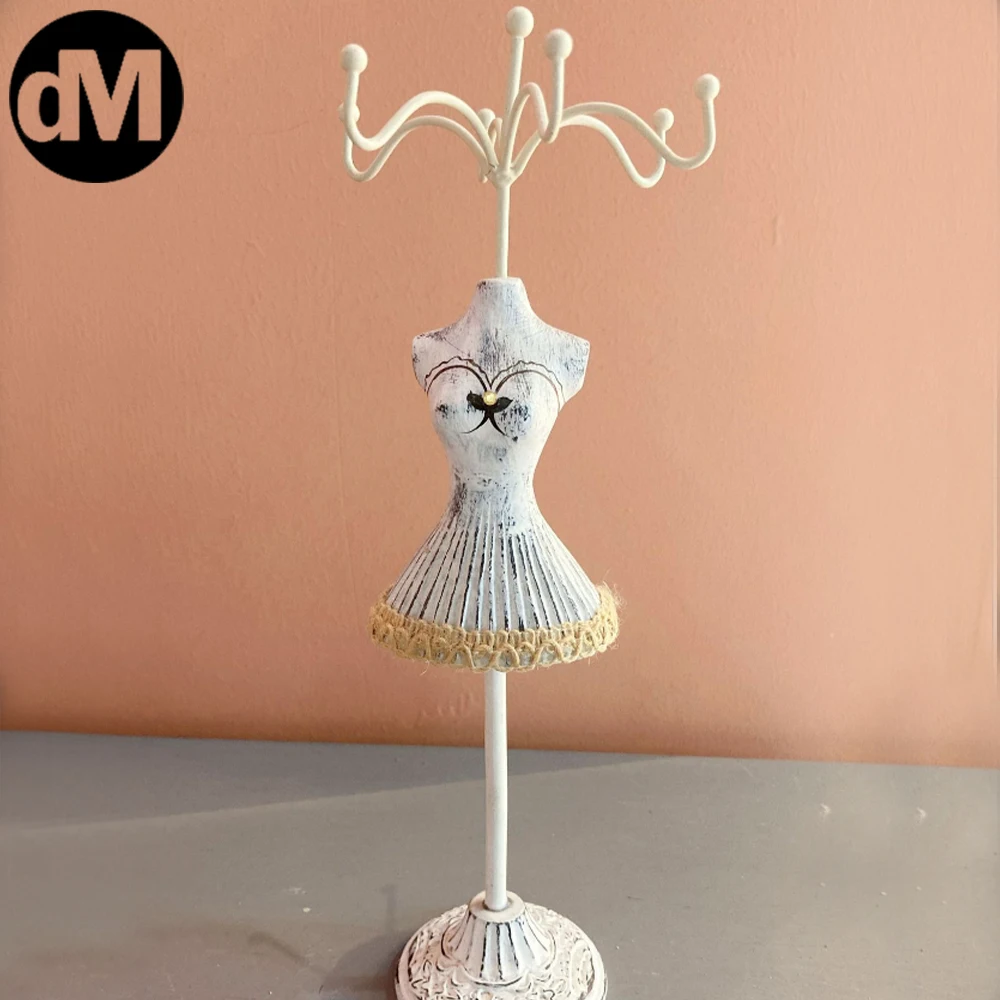 

DM 1pcs/Set Retro European Model Jewelry Stand Earrings Necklace Jewelry Creative Storage Rack Holiday Gift Window Display Stand