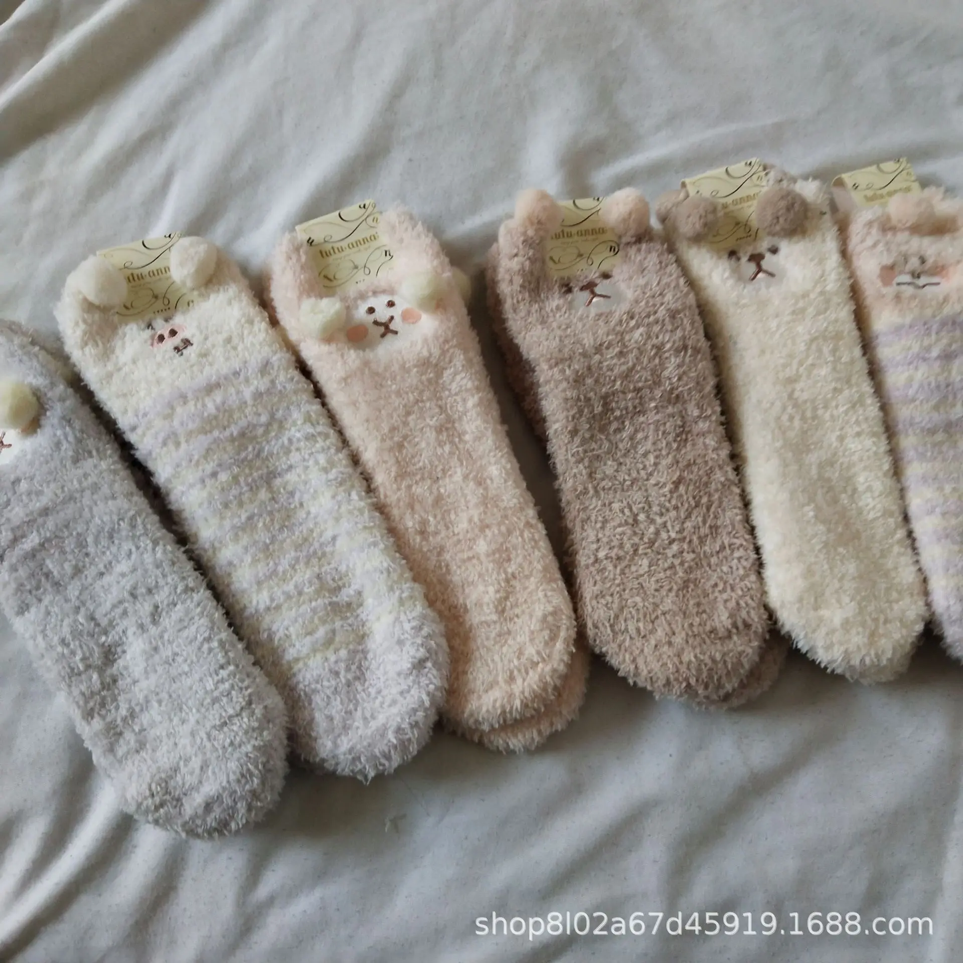 Женские носки коралловые бархатные толстые теплые забавные корейские пушистые