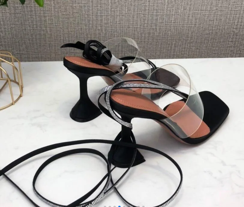 Beli Baru Fashion Cross-Tied Med Thin Heels Pesta Solid Sandal Wanita
