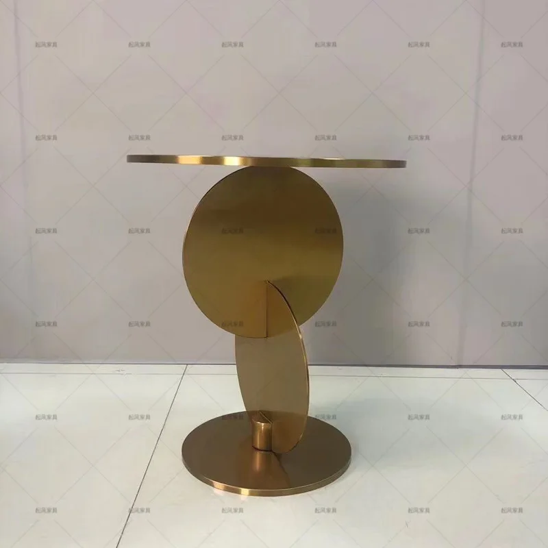 

Боковой столик из нержавеющей стали, скандинавский металлический угловой столисветильник для гостиной, дивана, роскошный современный маленький чайный столик