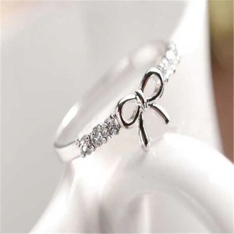 

Hot Sale Inlaid Rhinestone Alloy Butterfly Knot Closed Ring For Women Party Index Finger Ring Jewelry Accessory Gifts