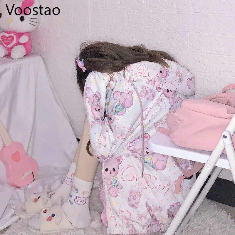 Толстовка женская с капюшоном тонкая свободная Милая мультяшная фуфайка на