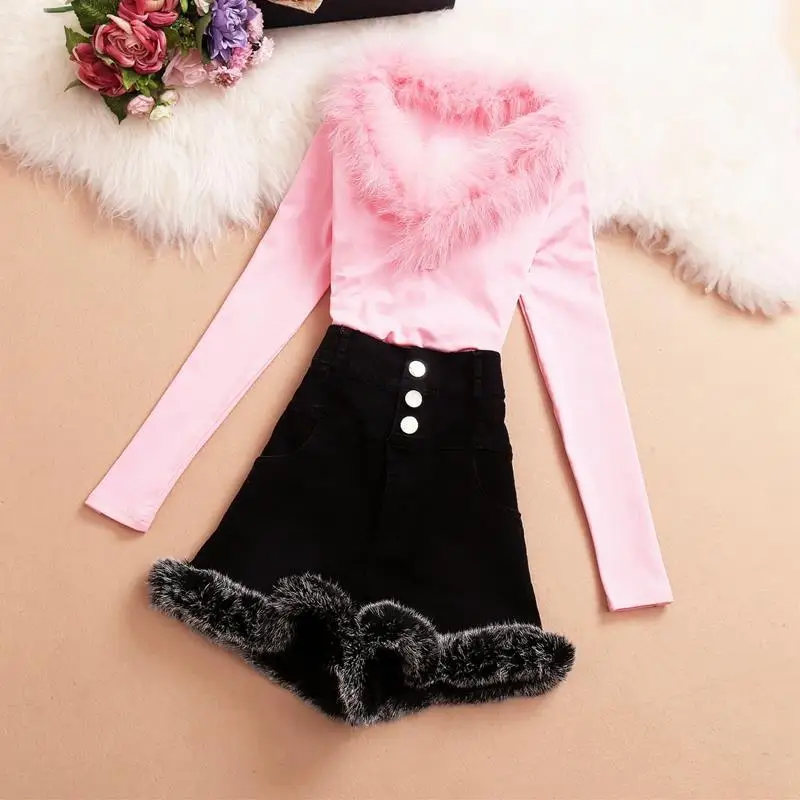 

Women 2021 Spring Autumn New Fashion Two Piece Set Female Fur Collar Long Sleeve Top + High Waist Shorts Casual Slim Suit D305
