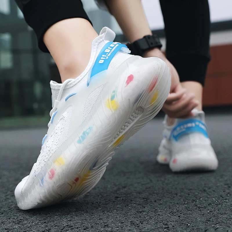 

Men's Sports Shoes Yeezye Men 2021 Summer Running Shoes Male Fashion Mesh Breathable Trainers Non-Slip Tennis Sneakers