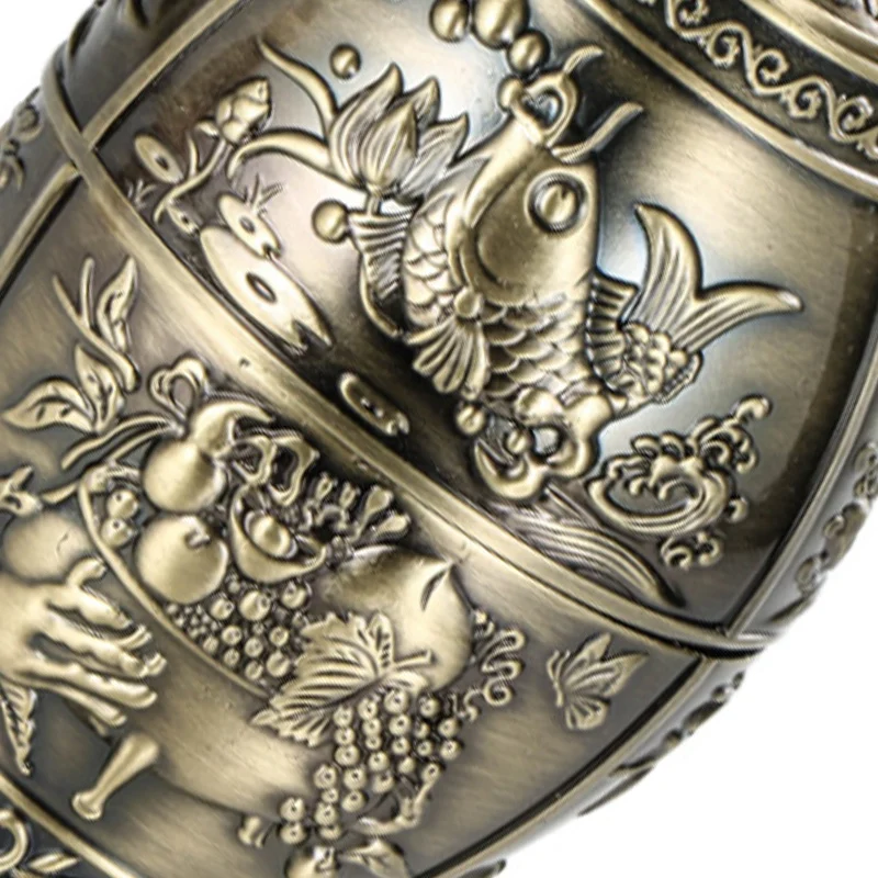 

Press Type Toothpick Holder Carp Pattern Chinese Style Toothpick Storage Tube Classical Zinc Alloy Home Decoration