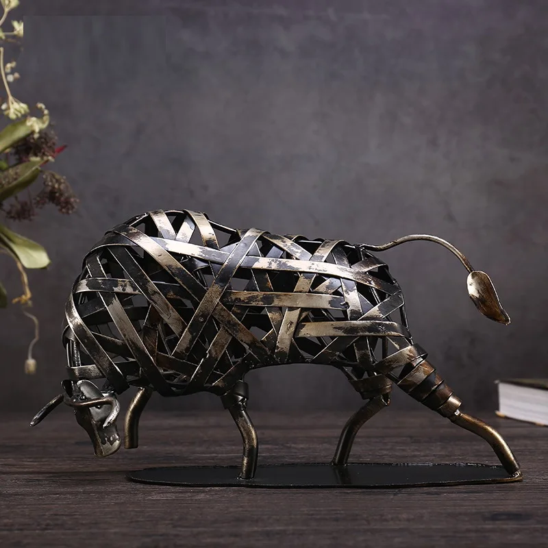 METAL WEAVING CATTLE STATUETTE RED IRON ART SCULPTURE FIGURINE MODERN HOME DECORATION ACCESSORIES ANIMAL CRAFT GIFT L3037 | Дом и сад